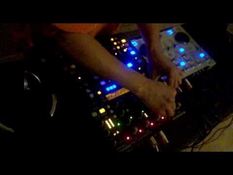 WORLD'S BEST AMAZING POP MIX 2010 CLUB HITS REMIX TOP SONGS By Dj MethTiks