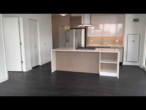 407 - 907: 2 Bed + Den / 2 Bath