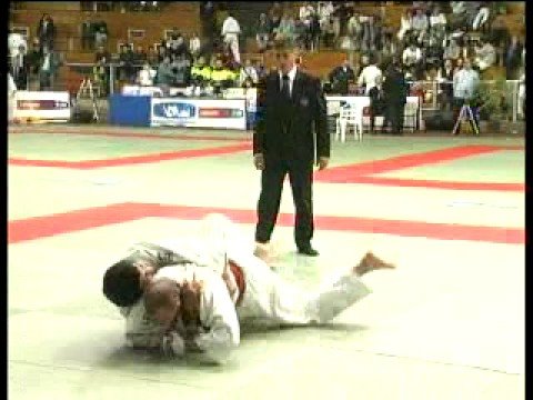 judo assoluti di Napoli -sorelli - Borin kg 90