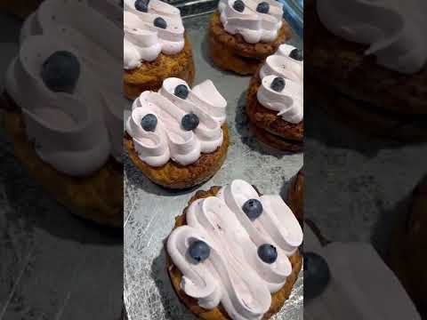 블루베리 요거트 페스츄리 존맛!