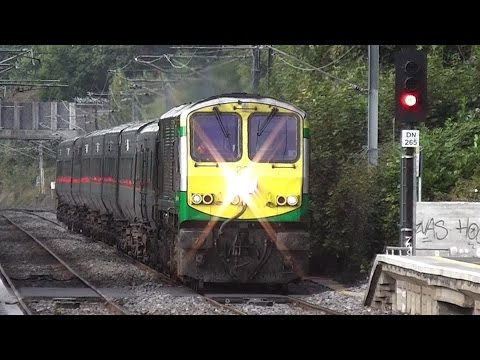 IE 201 Class Locomotive 227 + Enterprise 9004 - Raheny, Dublin