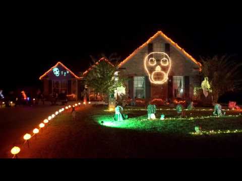 The Morley's 2016 Halloween Light Show