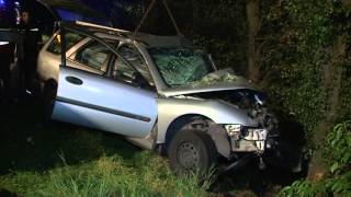 preview picture of video 'Unfall bei Wabern: Autofahrer schwer verletzt'