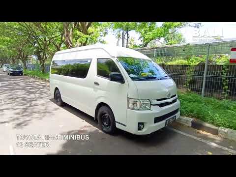 Minibus Toyota HiAce 12 Seater