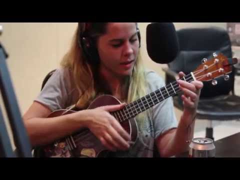 Gustarte Junto a Mi - Lucia Tacchetti en Sin Escala