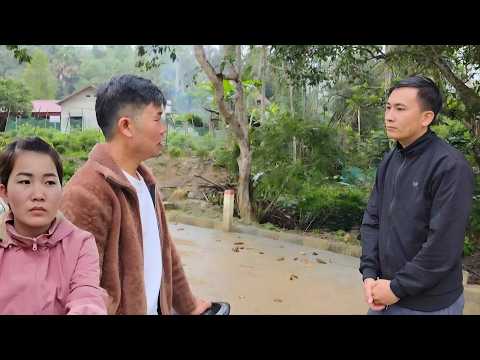 Hang's father immediately went to find him to ask the reason for the divorce from Nhat