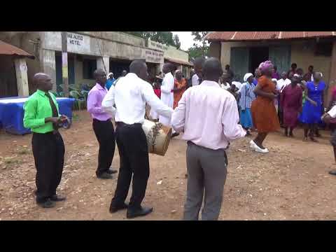"Mungu wangu ni mwema." praise and worship song by Apostle sedrick otenyo at Ramula Shopping Centre