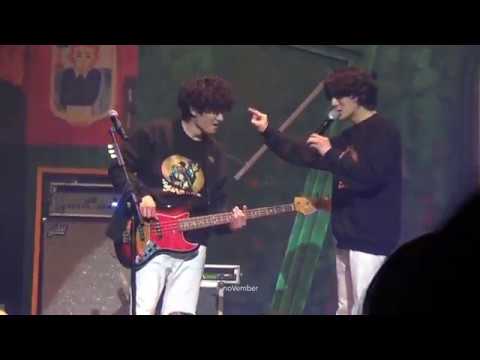 What's up + Monkey Hotel - 잔나비 Jannabi @Together 서울 20190317 focused on 최정훈