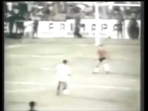 Bira Ubiratã (Remo) - 13/11/1977 - Remo 4x0 Cruzeiro - 3 gols