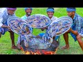 CRABS in HOT OIL | Crabs Fry | Malaysian Chilli Crab Recipe Cooking In Indian Village | Seafood