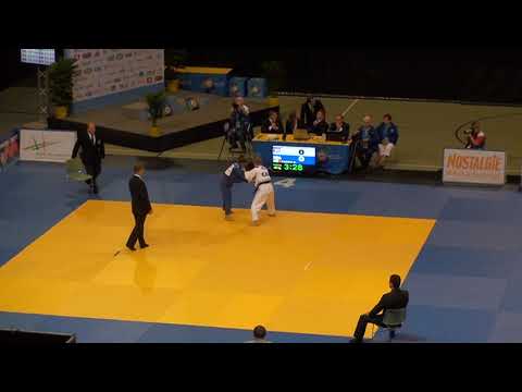 EC JUN 2011 48  KUZNETSOVA Alesya RUS TASCU Gabriela MDA