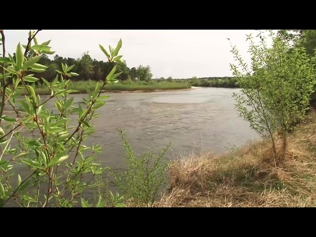 Автомобиль утонул в Китое