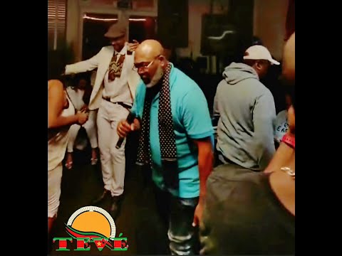 TEVÉ & OG EXPLOSION