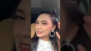 Download lagu Jihan Audy Minta Info Nih Gaiss😅 mp3 Download lagu Jihan Audy Minta Info Nih Gaiss😅 mp3