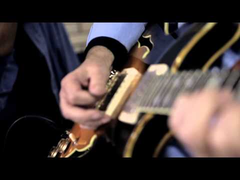 Dominguinhos - Abri a Porta, Gilberto Gil/Arismar do Espírito Santo/Heraldo do Monte/Roberto Silva