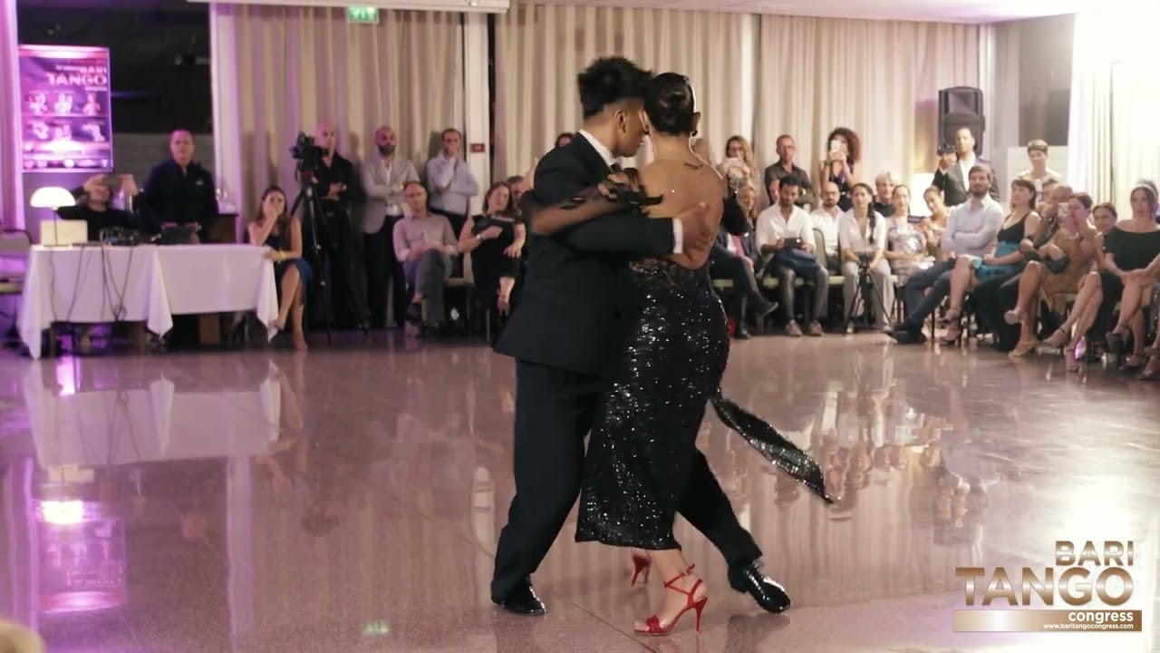 Bari Tango Congress 2022 Sebastian Achaval Roxana Suarez 1/3