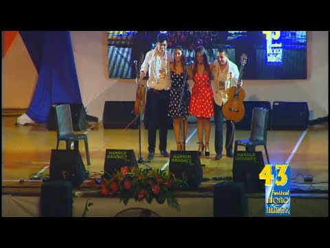 Dueto Cantares - El enterrador (Bambuco) | 43 Festival Mono Núñez