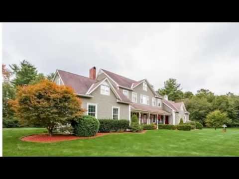 8 Farmside Drive, Pembroke