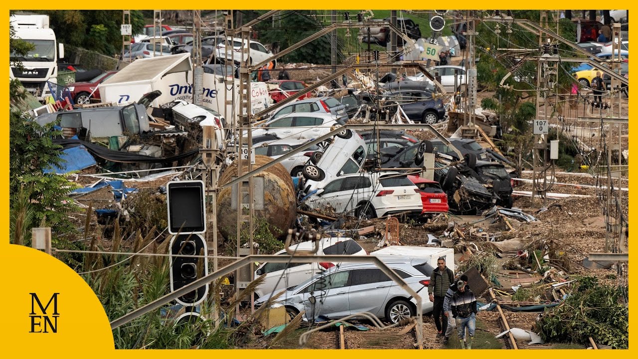 Valencia: More than 200 dead after devastating flash floods in Spain
