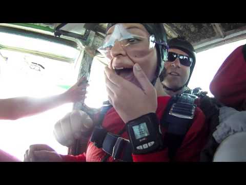 My First Skydive - SUPER SCARED!