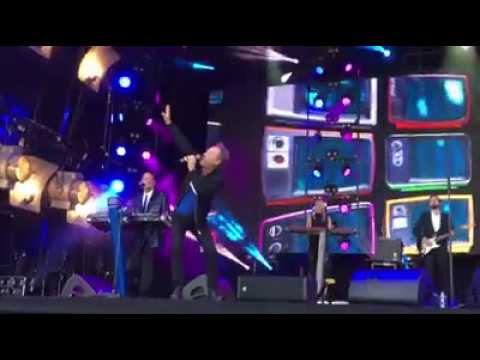 Owen Paul with BEF (British Electric Foundation) - Don't You Forget About Me - Rewind Scotland 2017