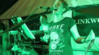 Alles Rot - Silly - Performed by Linkwood