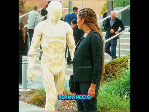 Este blanco La regla más peligrosa del mundo: si te mueves, te matarán.😱