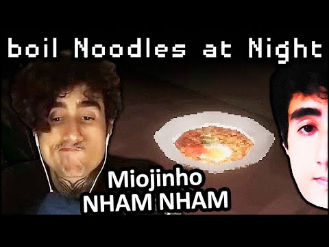 Felps is SCARED of Noodles at Night 🍜 Boil Noodles at Night