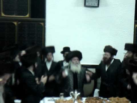 dancing_kretshnif.MPG