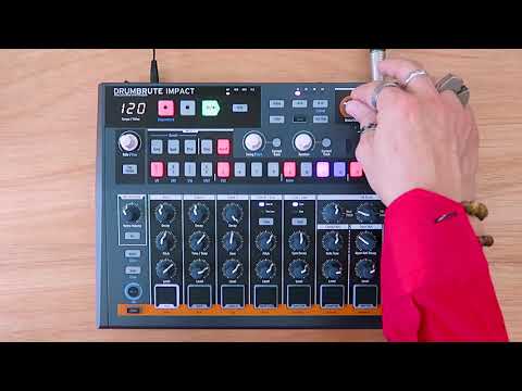 Обзор драм-машины Arturia DrumBrute Impact