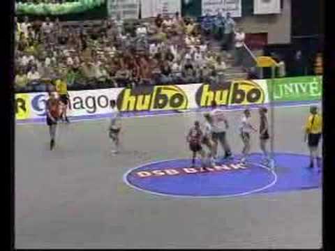 Korfballeague Finale 2007: 1e Helft Deel 2