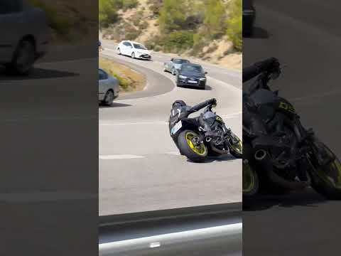 MT09 flyby sound #yamaha #mt09 #motorcycle