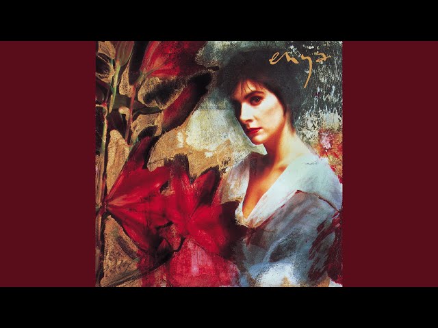 El arte musical de Enya: una trayectoria mágica y única