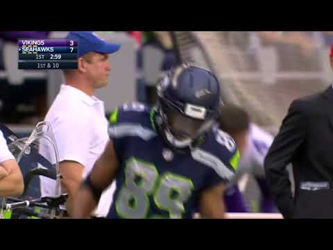 Doug Baldwin With a 37-yard gain!