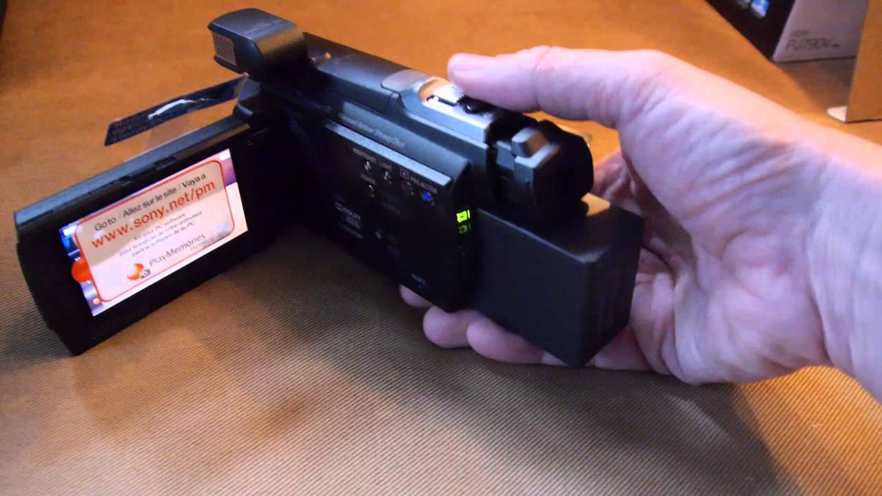 Sony HDR PJ790 Unboxing Review