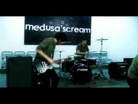 MEDUSA'SCREAM - zeroes and ones (official video)