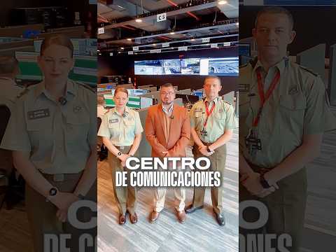 Visita al Centro de Comunicaciones de la Región Metropolitana de los Carabineros de Chile.