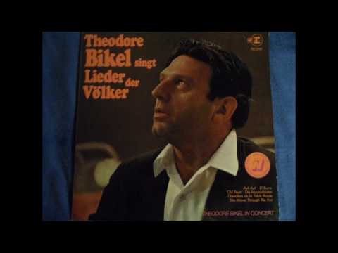 Theodore Bikel - Dve gitari - (Russian Roma-Song)