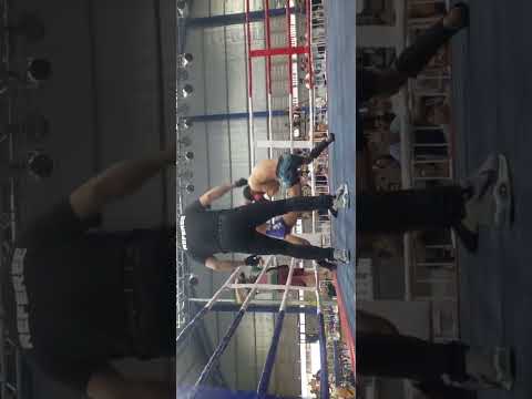 titulo main, Semi professional Mauro Nova vs Brian Gavio