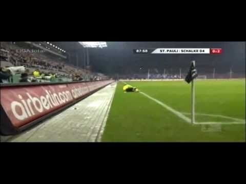 St Pauli vs Schalke 04 - Spielabbruch 88. Minute wegen Bierbecherwurf HQ/HD