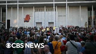 Protesters gather at Kennedy Center after Trump threatens demolition