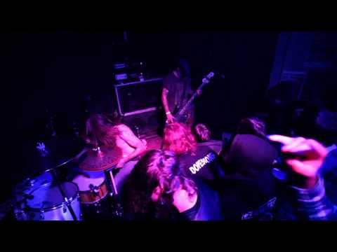 Weedeater - Live at the 529