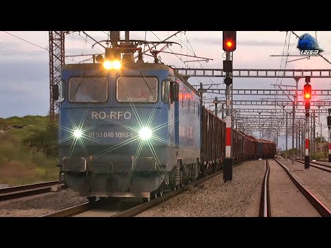 060-EA 40-1093-6 & Tren de Marfă Rail Force Freight Train in Gara Coșlariu Station - 14 June 2022