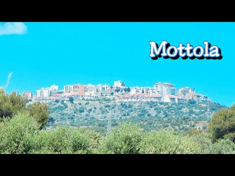Mottola, tra Grotte, Chiese e Panorami incantevoli di uno dei Borghi più belli d'Italia