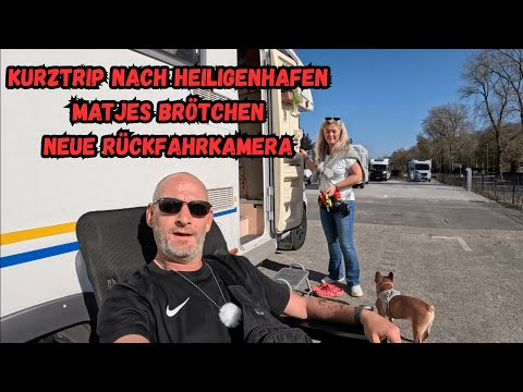 Camping in Heiligenhafen 🚐 Matjes, Ostsee & Rückfahrkamera-Upgrade im Wohnmobil 🎥