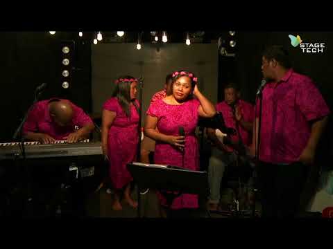 Three Hearts Band  Livestream