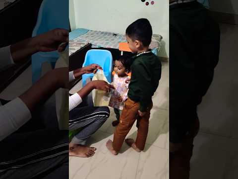 Darshit saavi ko children's day pr mila gift 🎁🎈🎁#shorts #trendingshorts