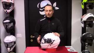 preview picture of video 'Test e recensione casco modulare Caberg Duke Motolook Voghera'