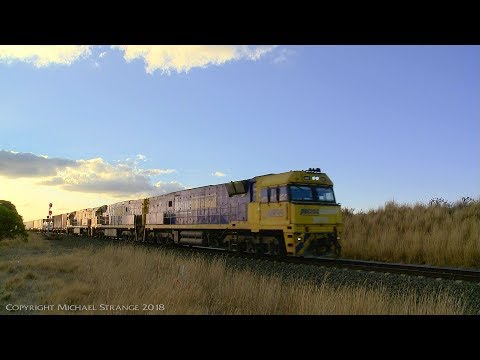 Pacific National 6PM6 Intermodal Containers - PoathTV Australian Trains & Railways