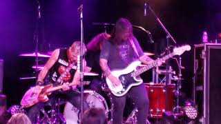 Black Stone Cherry - Cheaper to Drink Alone at Knuckleheads Saloon Kansas City 10-22-21